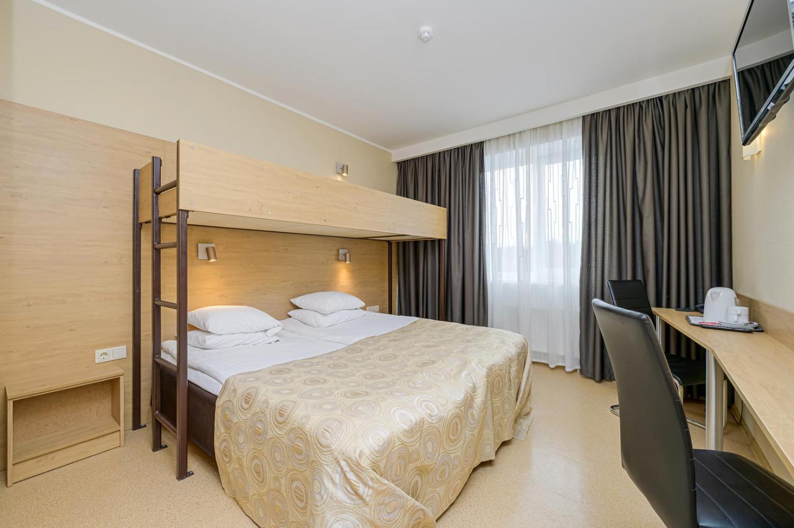 Hotel Rocca Al Mare Talin Exterior foto